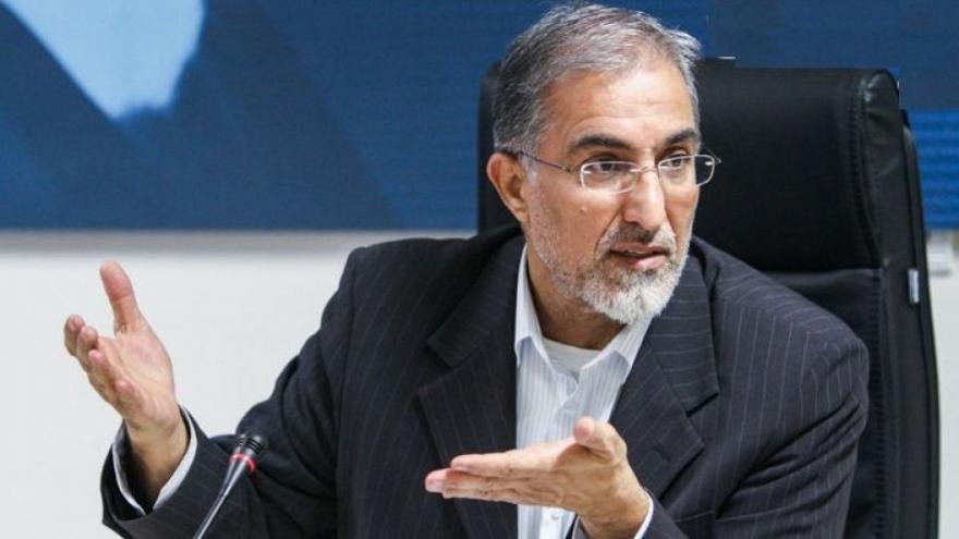 ♦️حسین راغفر به یورونیوز: با دلار ۸ هزار تومان هم اقتصاد ایران ورشکسته خواهد شد