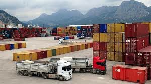 ️تراز تجاری ۱.۲ میلیارد دلار مثبت شد/ کاهش قیمت کالاهای صادراتی
