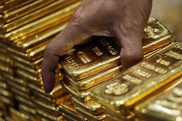 با نگرانی‌ها از تشدید شیوع کرونا قیمت جهانی طلا همچنان در حال رشد است