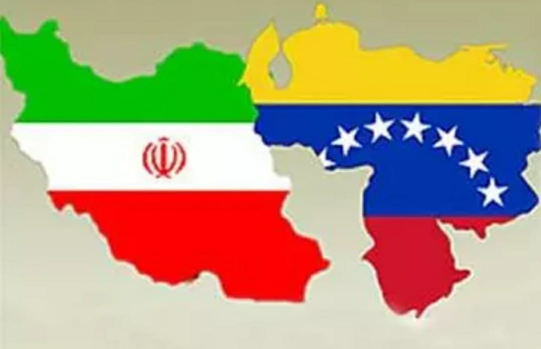 ایران و ونزوئلا قرارداد نفتی امضا کردند