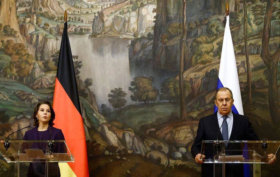 روسیه و آلمان بر همکاری برای حصول توافق در روند مذاکرات وین تاکید کردند