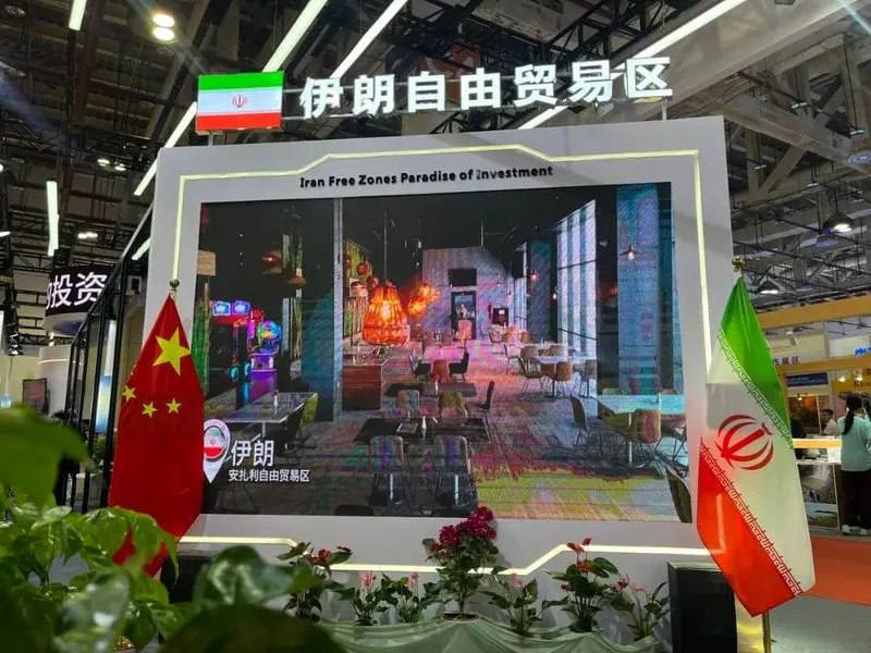 افزایش ۳۰ درصدی مبادلات ایران و چین/ حذف دلار از مبادلات دوجانبه تهران-پکن